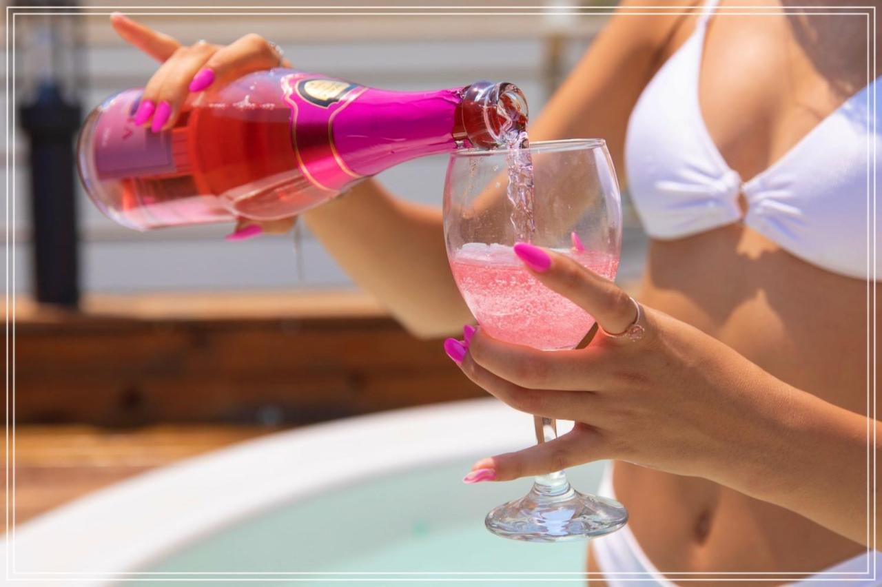 Beach Boutique Hotel And Spa By Tlv Hotels Tel Aviv Bagian luar foto