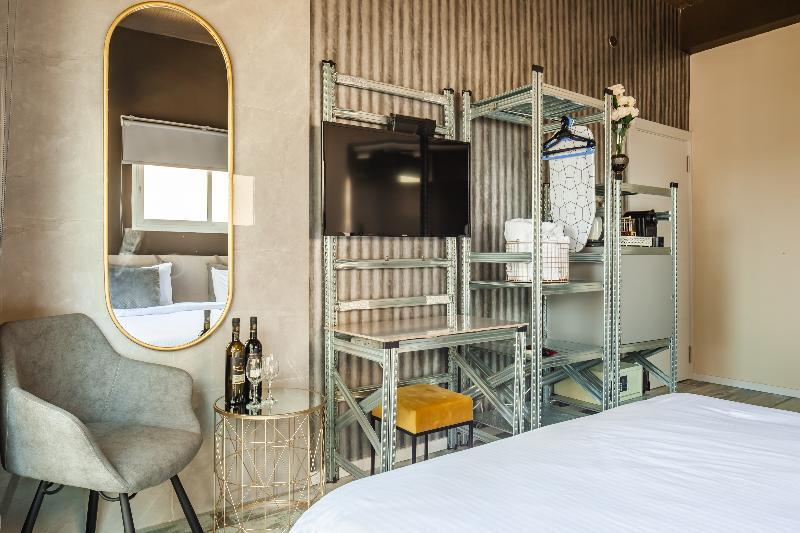 Beach Boutique Hotel And Spa By Tlv Hotels Tel Aviv Bagian luar foto